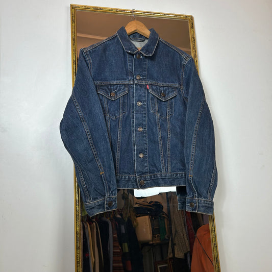 Levis denim jacket (ladies)