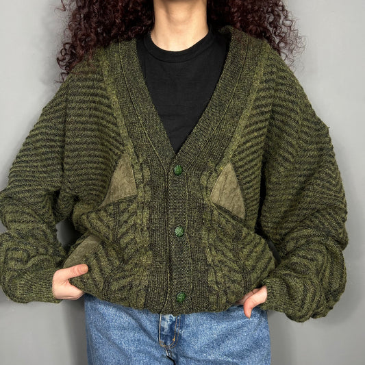 Sweater x suede cardigan