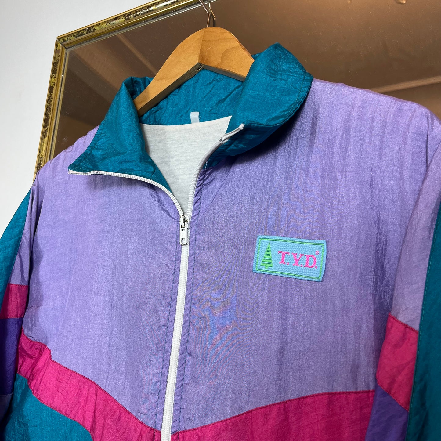 Funky windbreaker