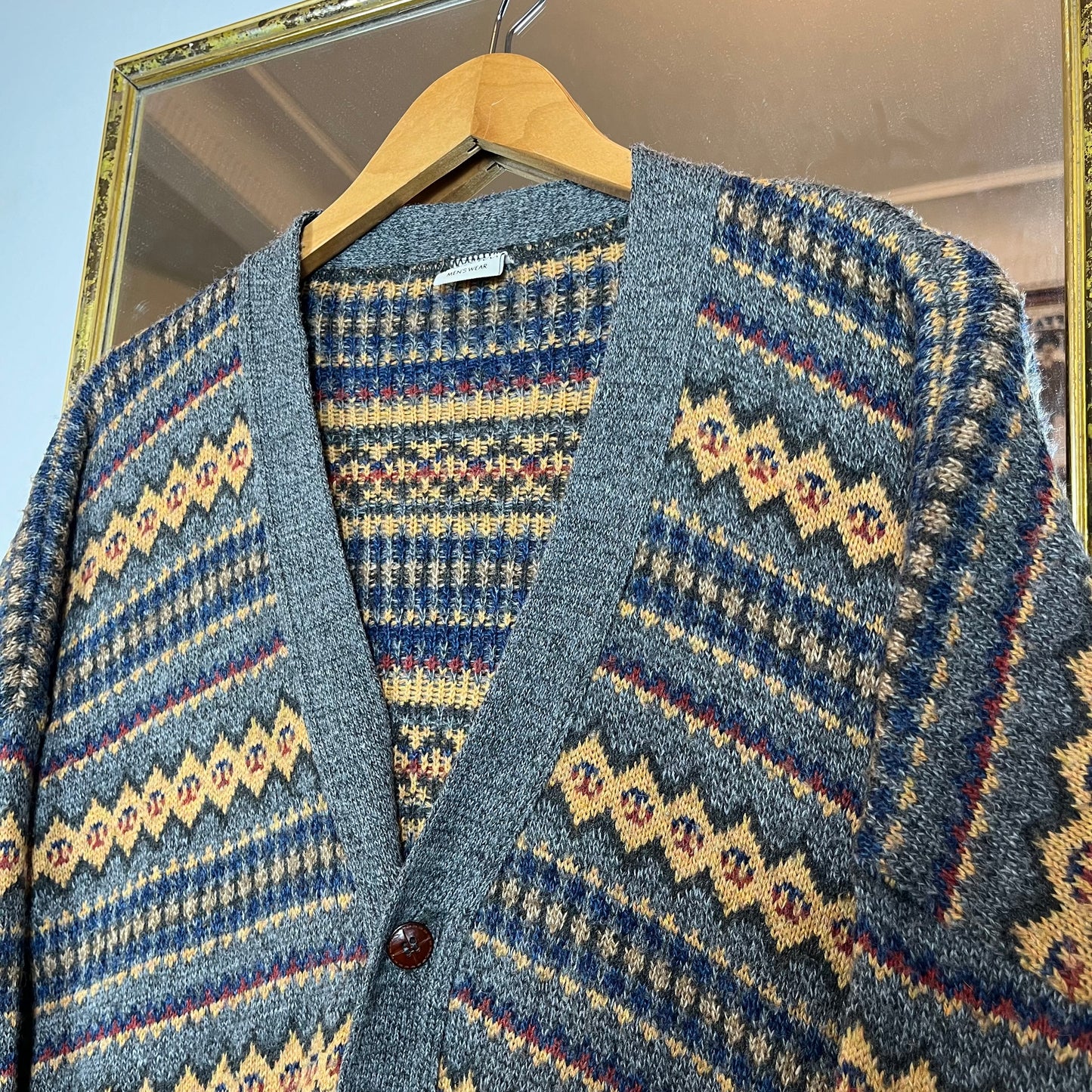 Patterned cardigan
