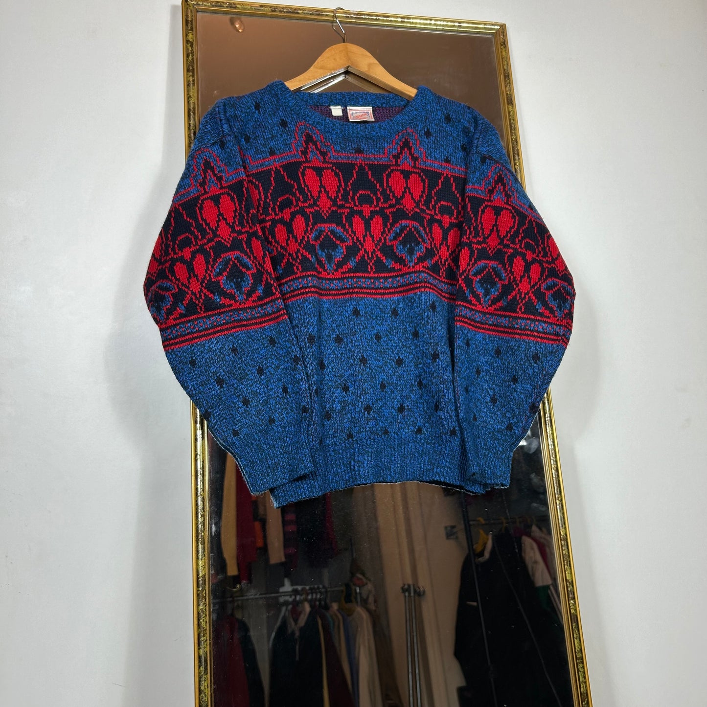 Patterned sweater