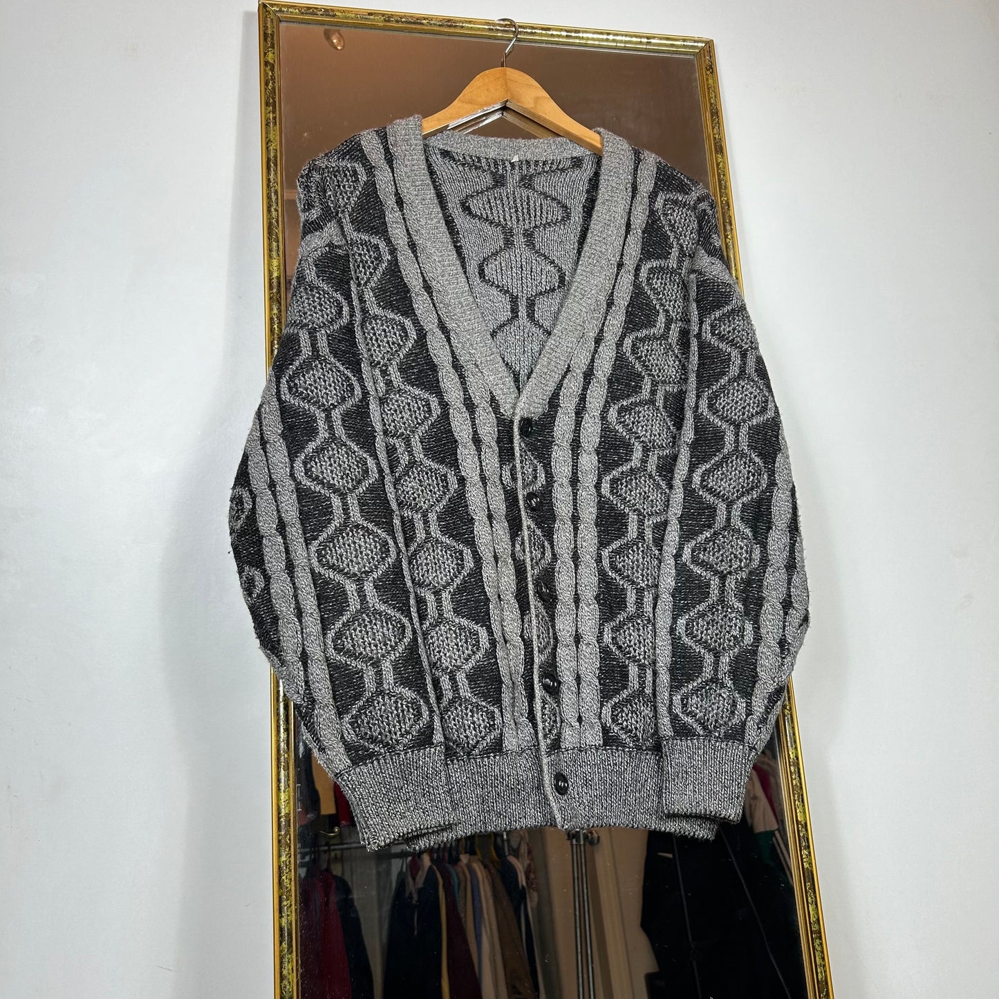 Patterned cardigan