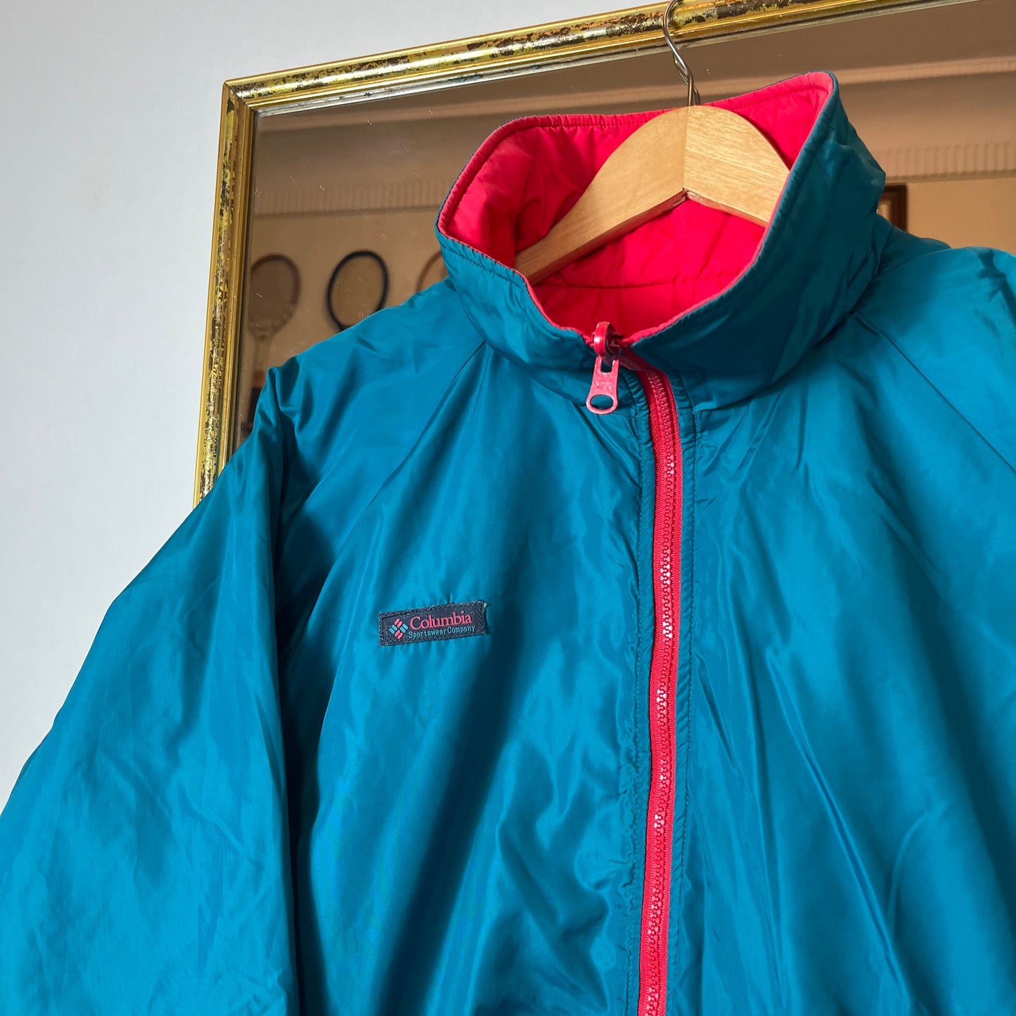 Columbia reversible bomber