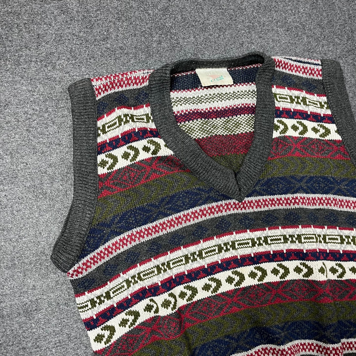 Patterned vest