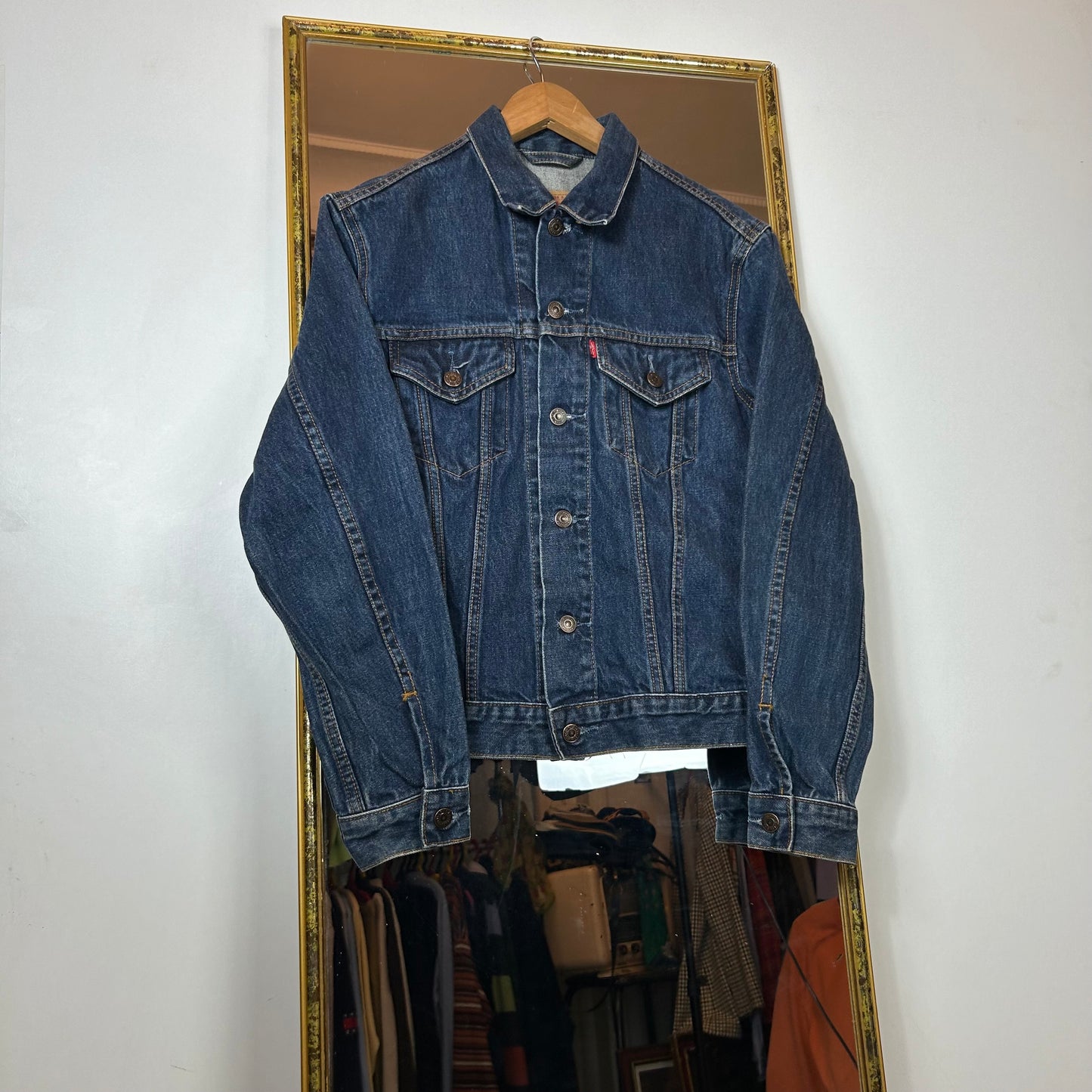 Levis denim jacket (ladies)