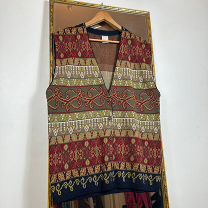 Patterned vest