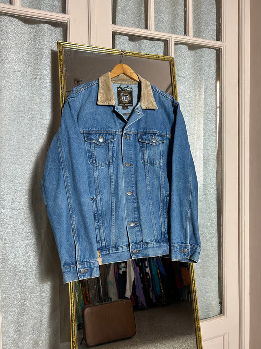 Denim jacket corduroy collar