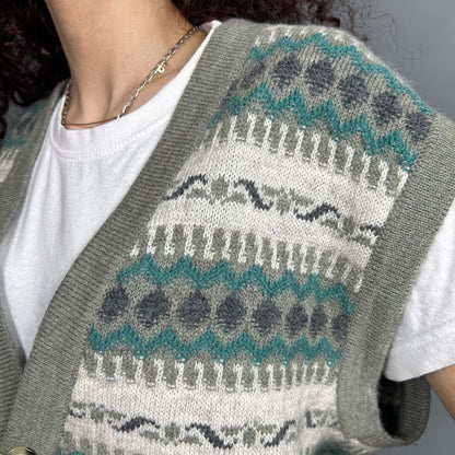 Patterned vest