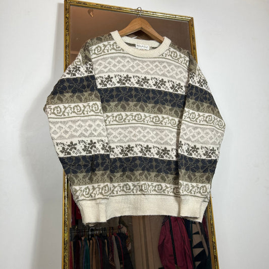 Patterned sweater