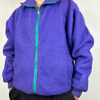 Reversible fleece jacket