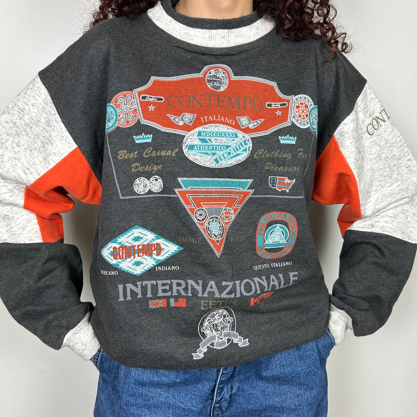 Crew neck sweatshirt