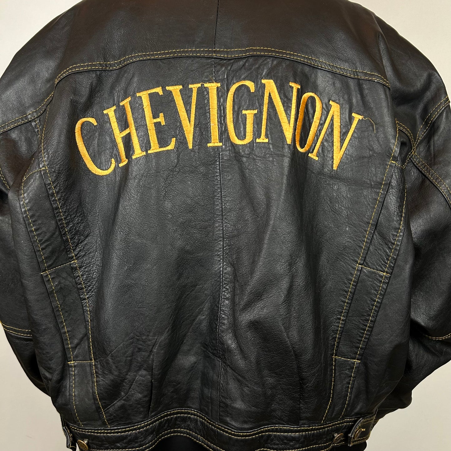 Chevignon leather bomber