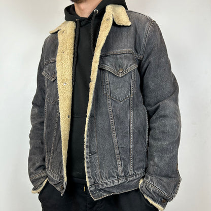 Levis sherpa