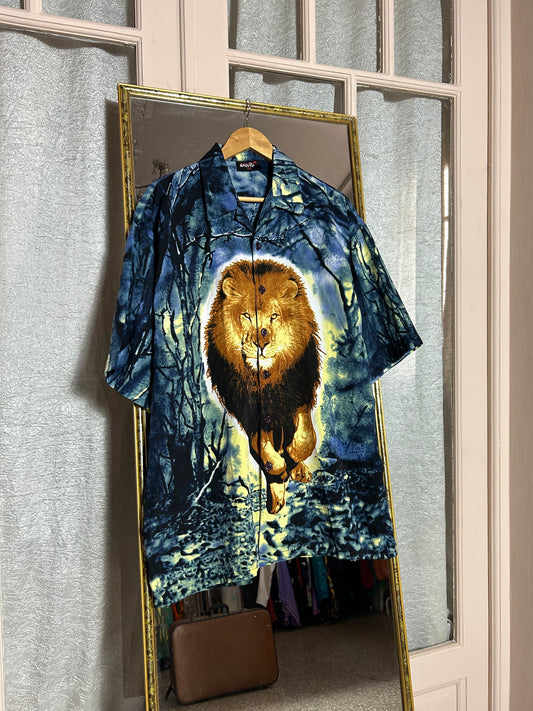 Lion shirt