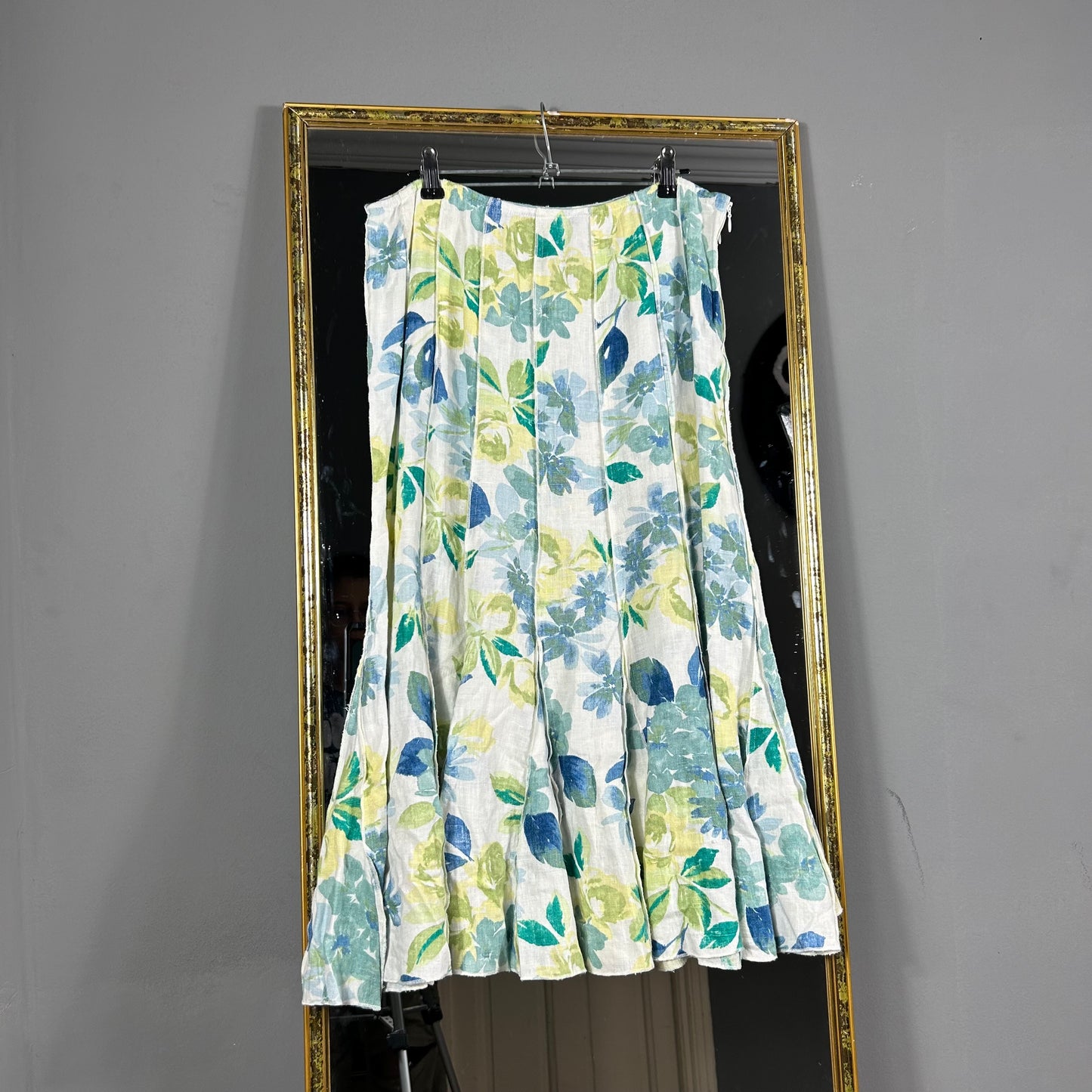 Long patterned skirt