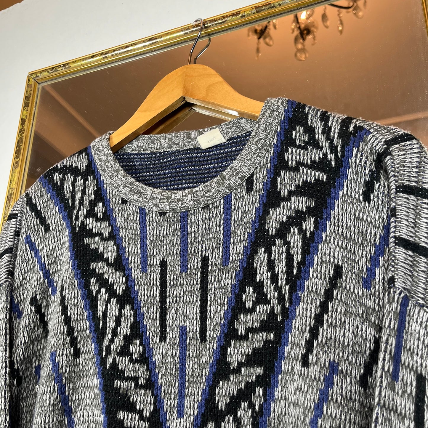 Patterned sweater