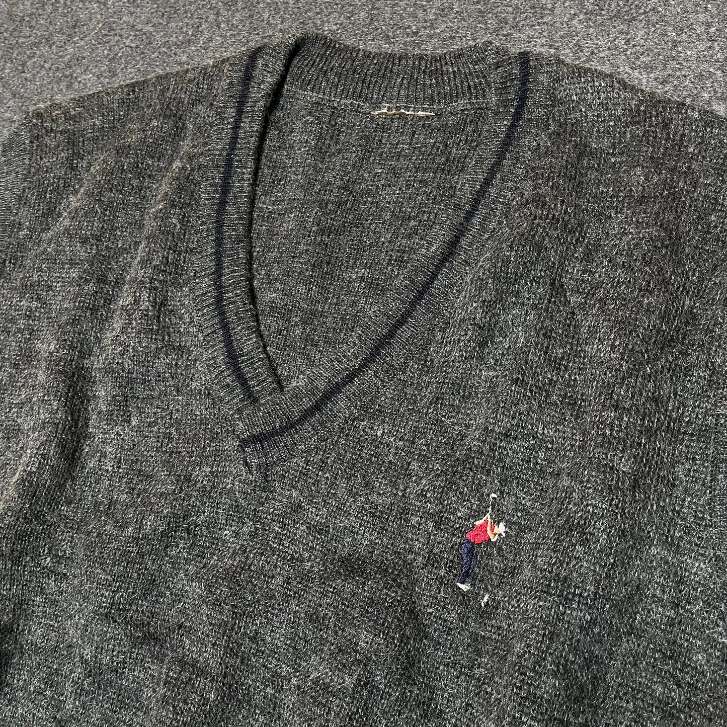 Golf sweater vest