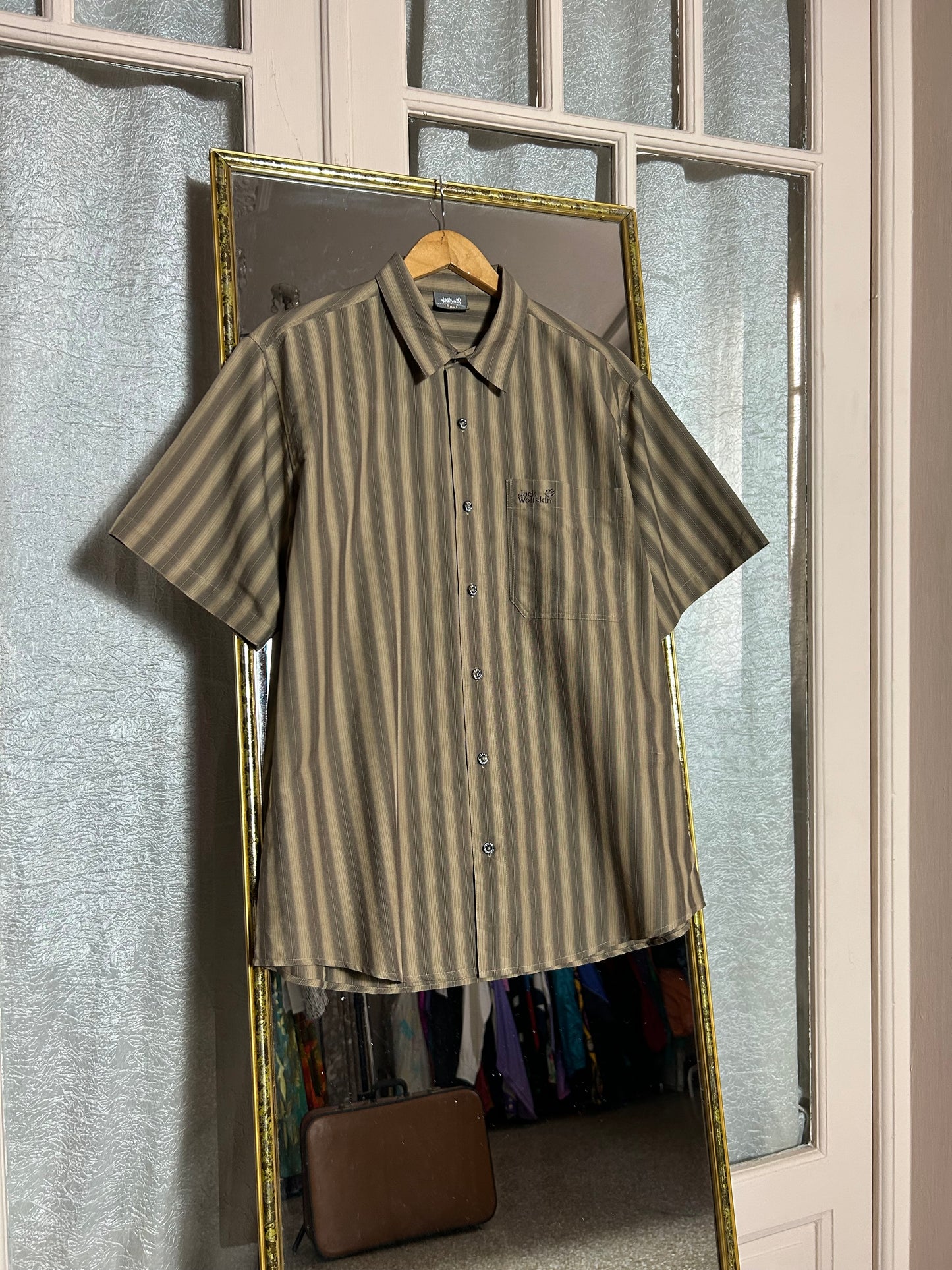Jack Wolfskin shirt