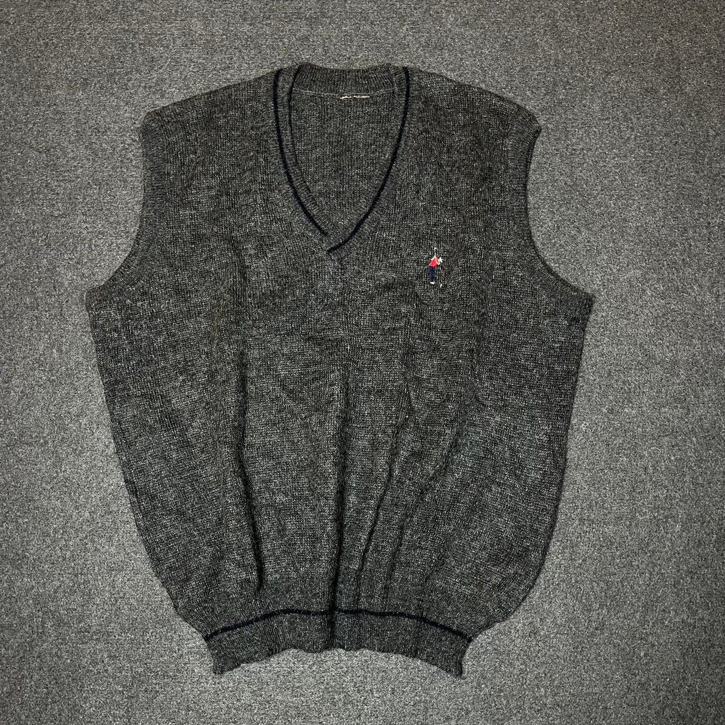 Golf sweater vest